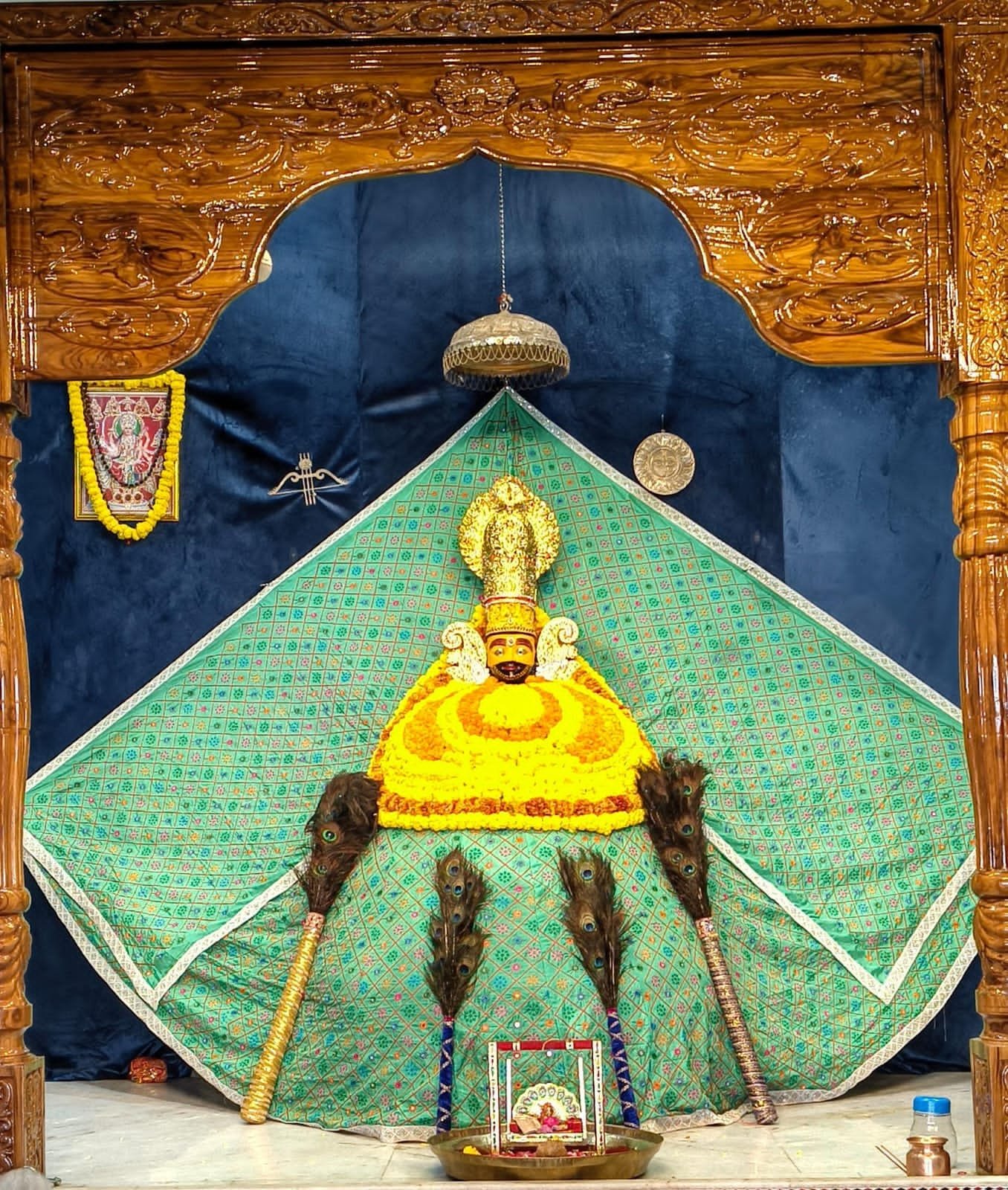 Morning Pratah Shringar of Khatu Naresh Betul